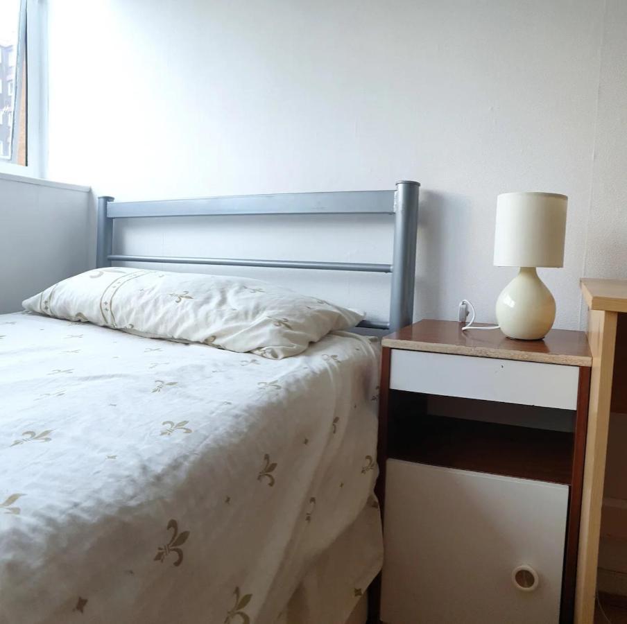 Elephant & Castle - Zone 2 - Private Rooms - Shared Bathroom Londra Dış mekan fotoğraf