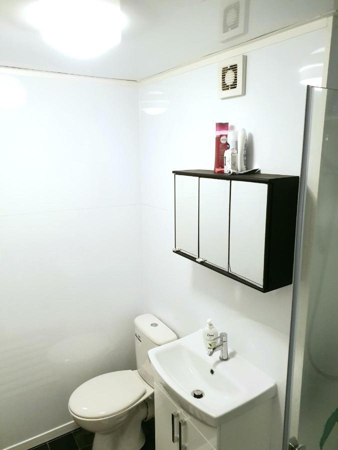 Elephant & Castle - Zone 2 - Private Rooms - Shared Bathroom Londra Dış mekan fotoğraf